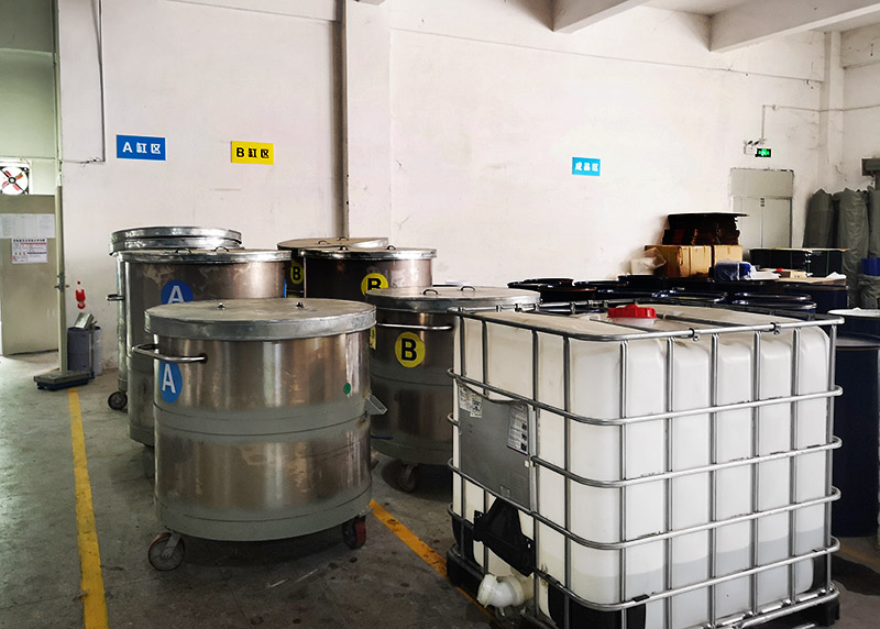 模具硅膠未到時間就出現脫模的原因 ？